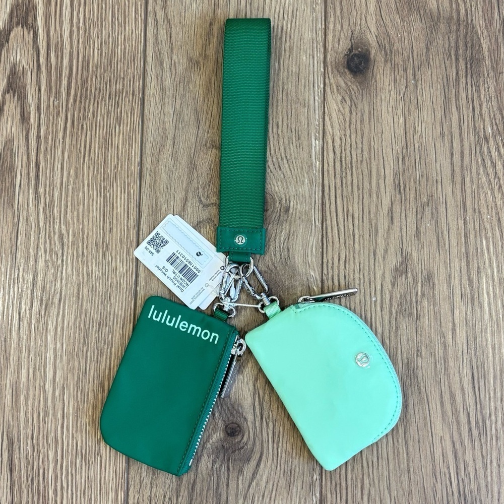 NWT Lululemon Dual Pouch Wristlet In Raceway Green/Citra Lime